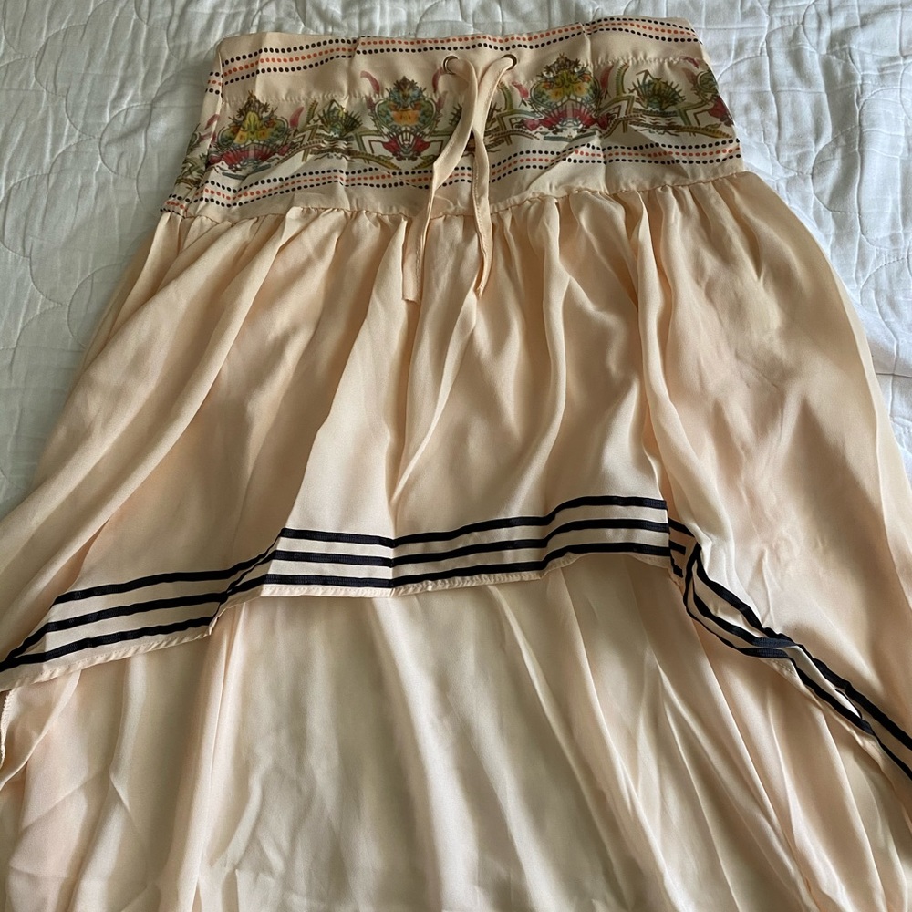 NWOT High Low Strapless Top